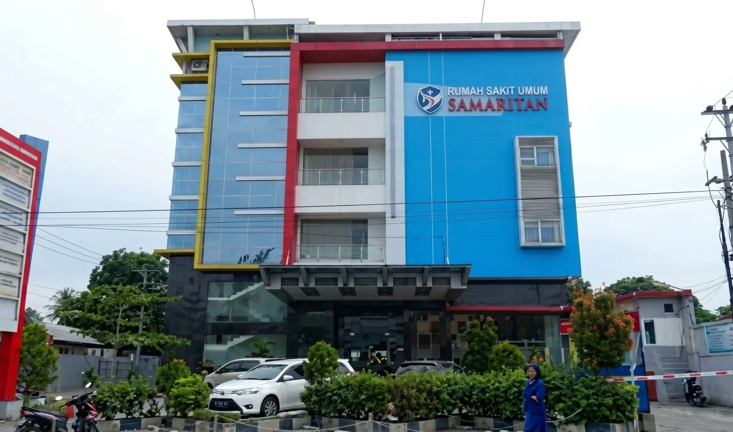 Gedung RS Samaritan Palu
